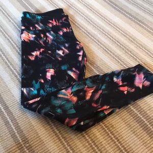 Patterned leggings